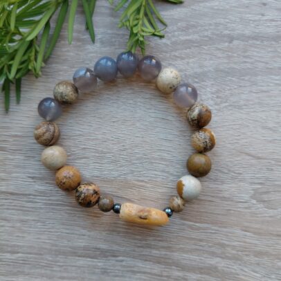 Hall Ahhaat, Jaspis ja Hematiit Käevõru (naiste)